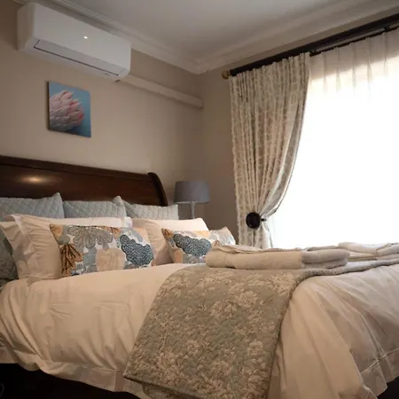 Clarens Breakaway Villa Room photo
