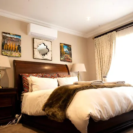 Clarens Breakaway Villa Room photo