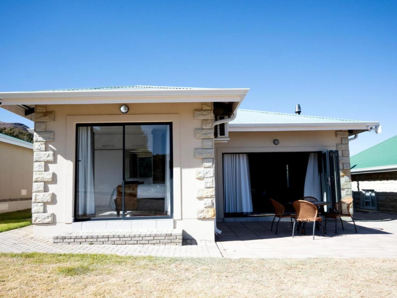 Villa Breakaway *